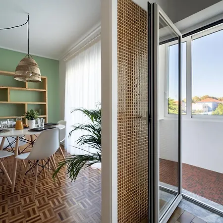 Apartamento D. Pedro V - T3 Familiar No Centro Da -