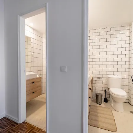 Apartamento D. Pedro V - T3 Familiar No Centro Da - *