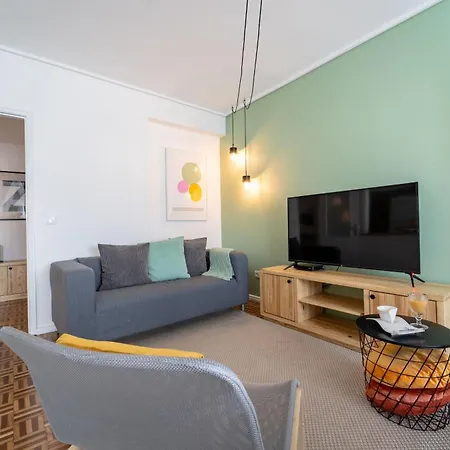 Apartamento D. Pedro V - T3 Familiar No Centro Da -